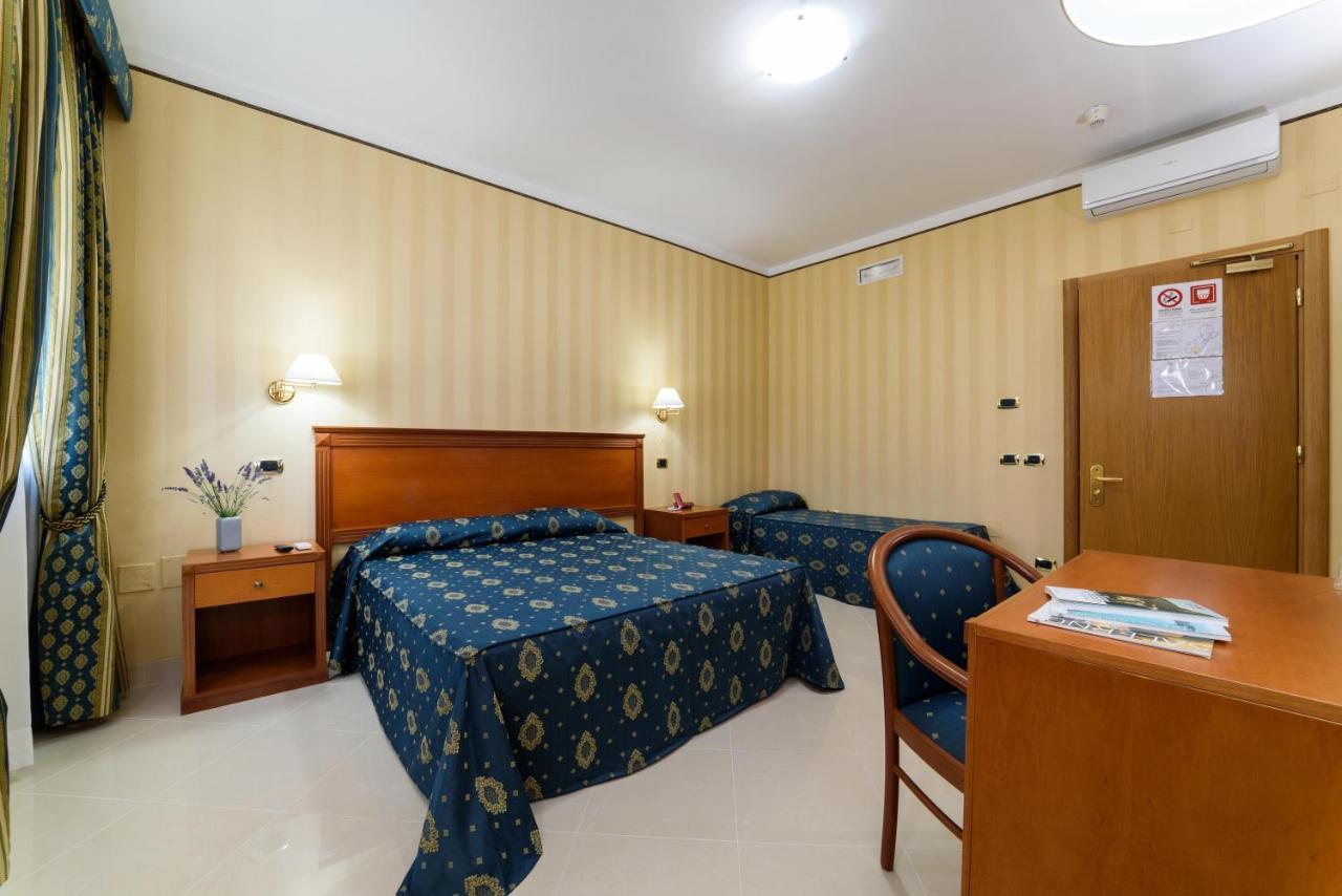 Hotel Hermitage Polla Ngoại thất bức ảnh